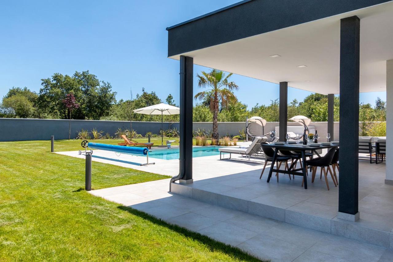 Villa Eni Medulin Sisan Heated Pool Ngoại thất bức ảnh